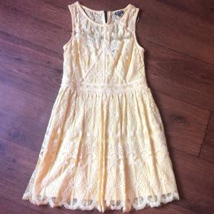 Gorgeous yellow dress